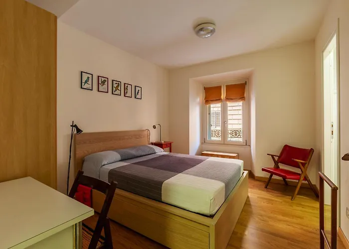 Guesthost - Termini Comfy Appartement