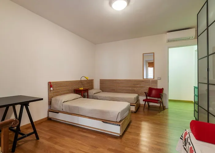 Guesthost - Termini Comfy