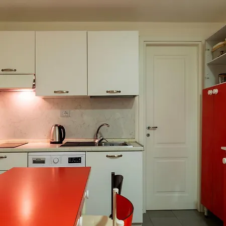 Apartmán Guesthost - Termini Comfy *